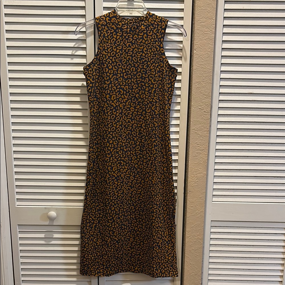Leopard Print Sleeveless Dress